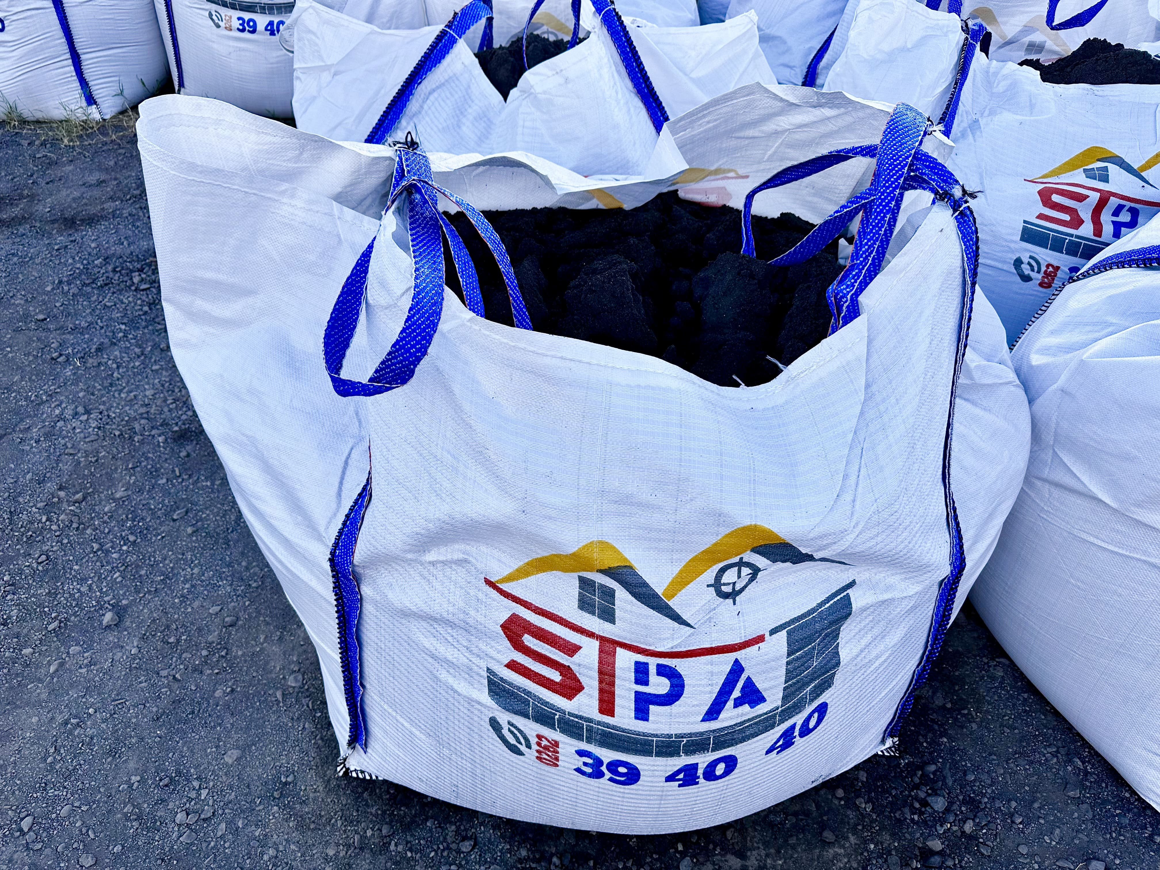 BIG BAG 20/40 C (250KG) pour construction ou aménagement extérieur à la Réunion 974, livrable sur l'île